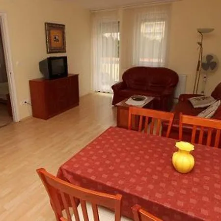 Boetoes Villa *